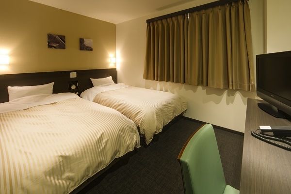 Business Hotel Fujitatsugaoka (Fujiyoshida-shi)